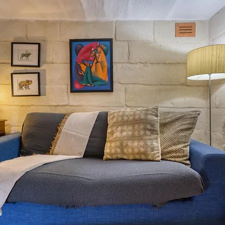 Apartment Charming 1bedroom Heart Of