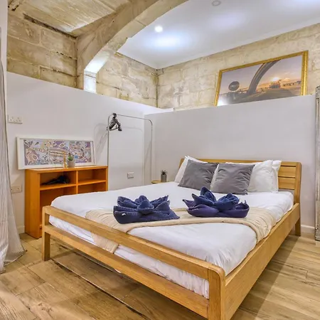 Charming 1bedroom Heart Of Apartment *