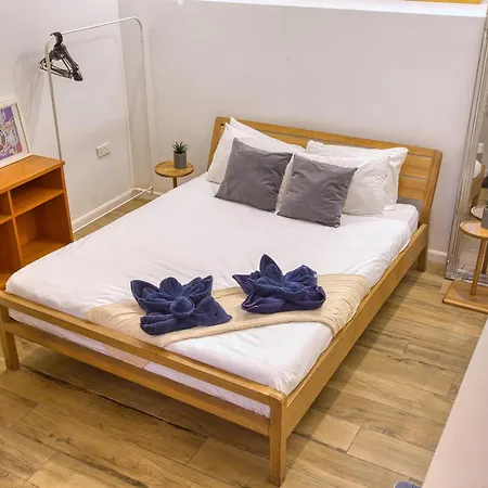 Apartment Charming 1bedroom Heart Of